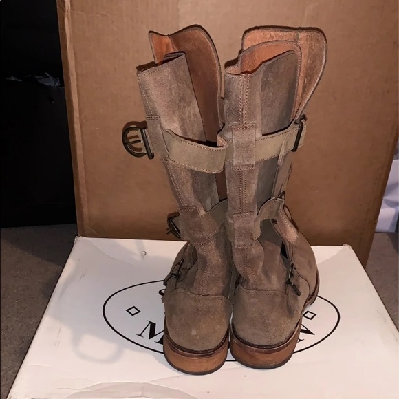 Steve Madden Taupe/Gray Suede sz10 Side buckle boot - Picture 5 of 7